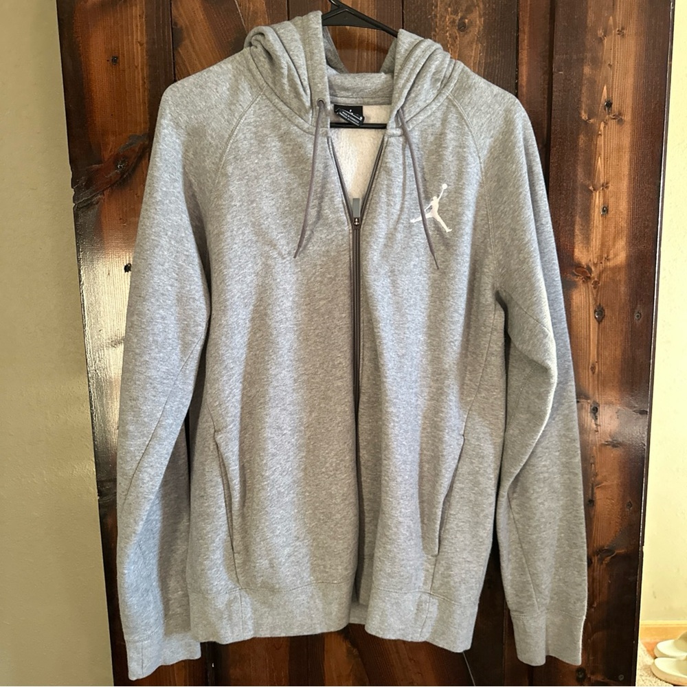 Nike Men's Gray Zip-Up Sweater